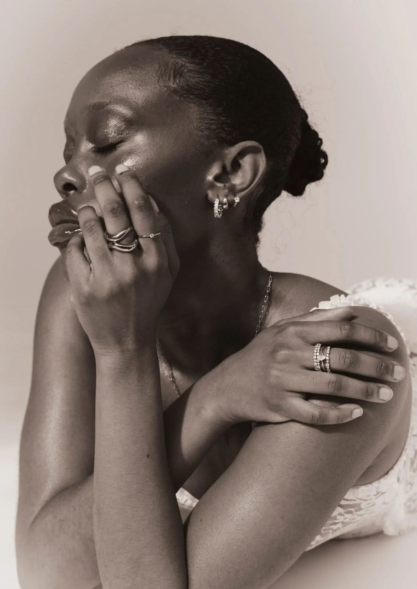 Daisy Earrings - Gold