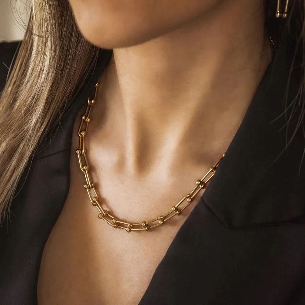 U-Shape Horse Shoe Chain