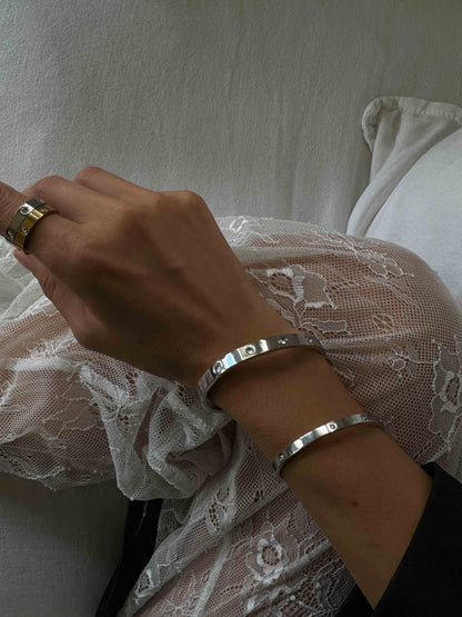 Love Bracelet - 10 - Silver