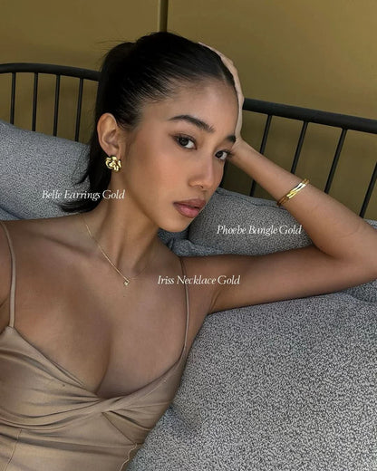 Elen Earrings – Gold Floral