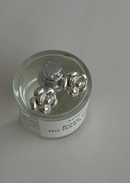 Elen Earrings – Silver Floral