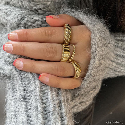 Croissant Ring