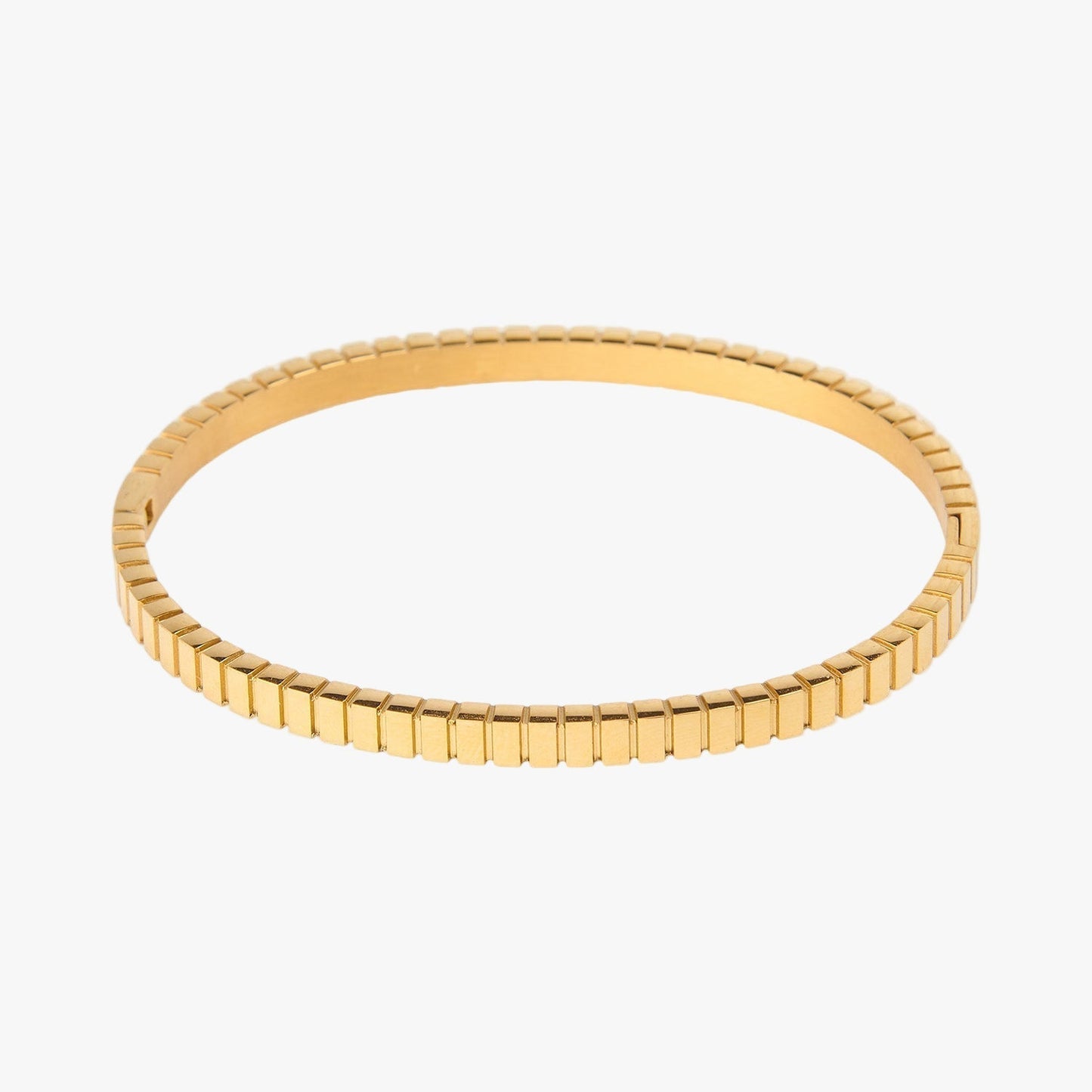 Elise Bangle