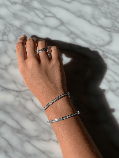 Evie Bangle - Silver