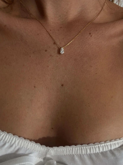 Iriss Necklace Pear - Gold