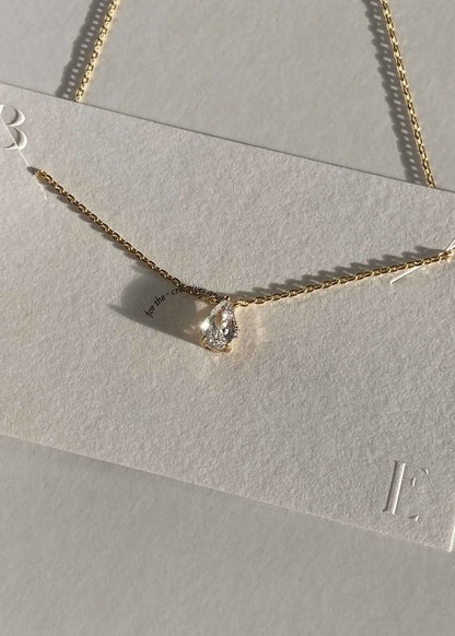 Iriss Necklace Pear - Gold