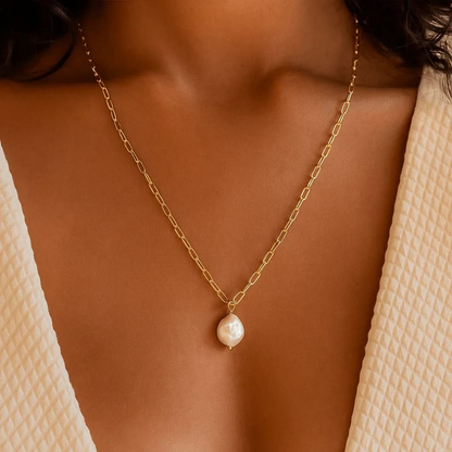 Kos Pearl Necklace