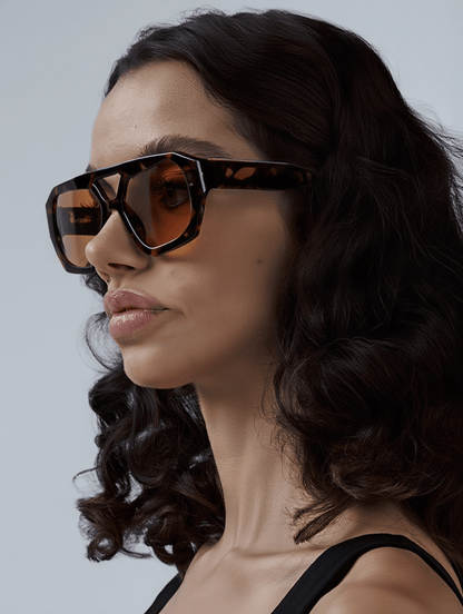 Nova - Choc Tort/Cinnamon