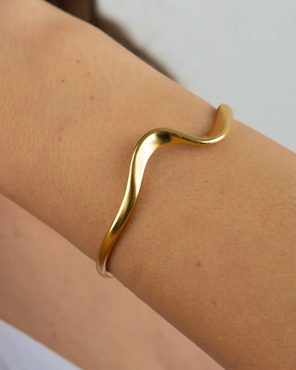 Wave Bangle